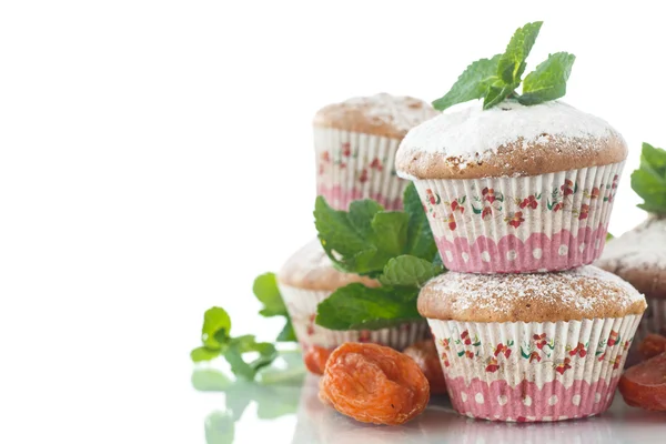 Sladké muffiny s sušené meruňky — Stock fotografie