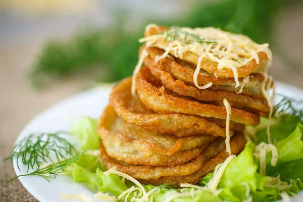 Fried potato pancakes with cheese — Stock Photo, Image