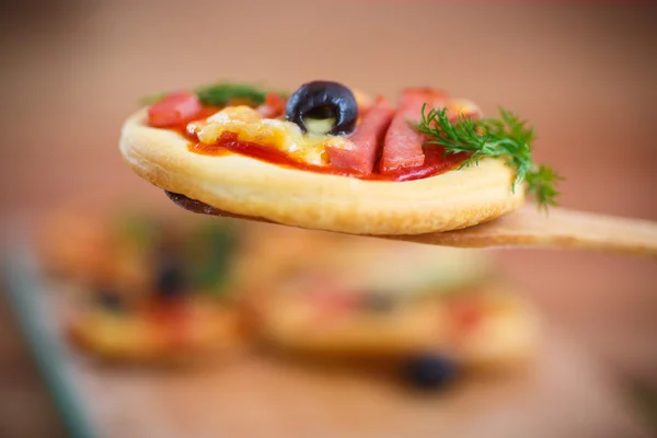 Mini-Pizza — Stockfoto