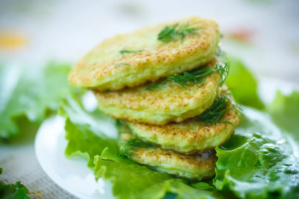 Zucchini fritters — Stock Photo, Image