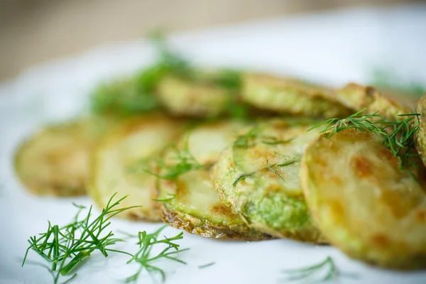 Stekt zucchini — Stockfoto