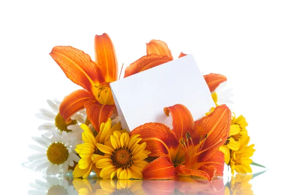 Bouquet of yellow and white daisies — Stock Photo, Image