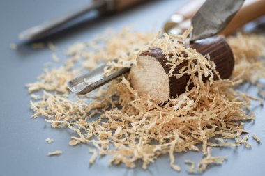 Marangozluk sürecini araçlarla kapat.