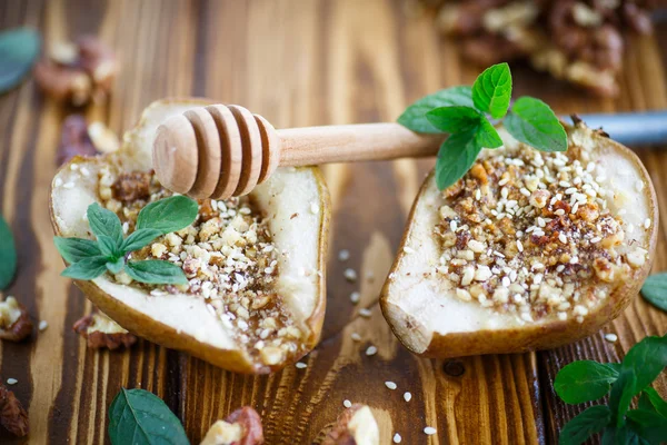 Pears baked — Stock Photo, Image