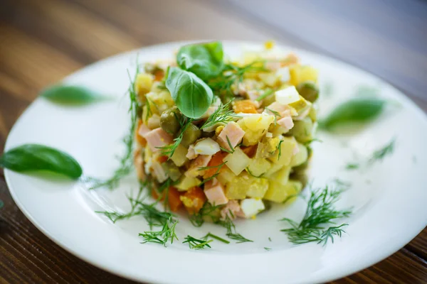 Vegetable salad with pickled cucumbers — Stock Photo, Image