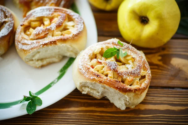 Sweet rolls with quince — Stock Photo, Image