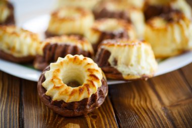 tatlı çikolata muffins lor