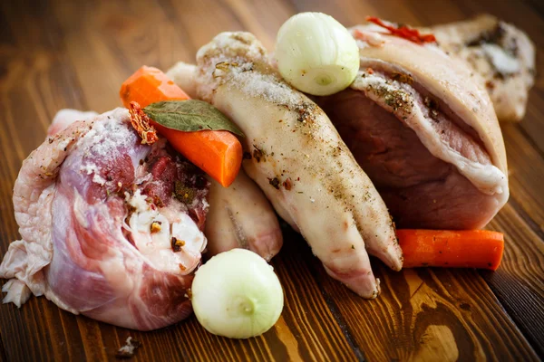 Aliments crus pour cuisiner la viande aspic — Photo