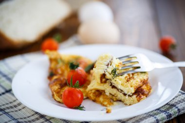 Domatesli omlet.