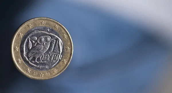 Greek owl Euro — Stock fotografie