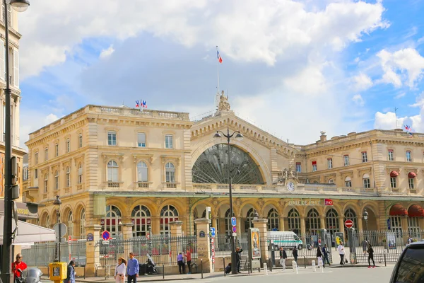 Tourists stroll at The most famous avenue of Paris