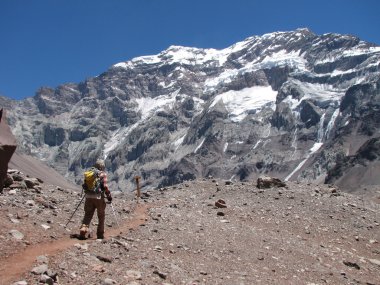dağ yürüyüşçüler
