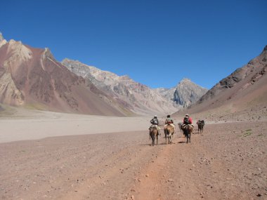 dağ yürüyüşçüler