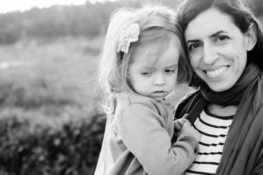 güzel anne ve kızı