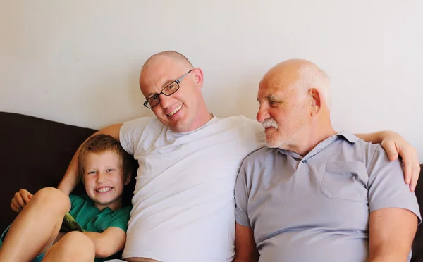 Padre, abuelo e hijo — Foto de Stock