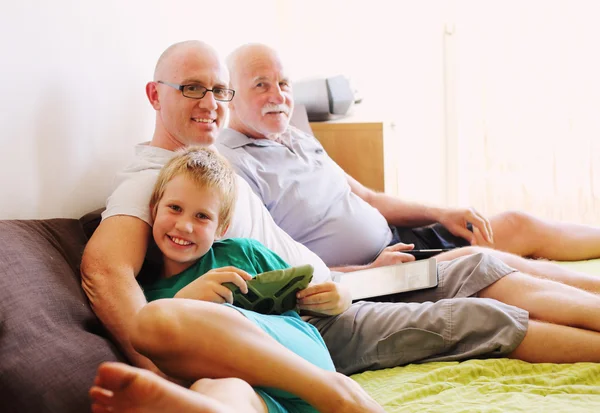 Vader, grootvader en zoon — Stockfoto