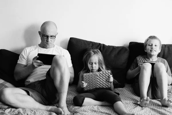 Father with two kids — Stock Photo, Image