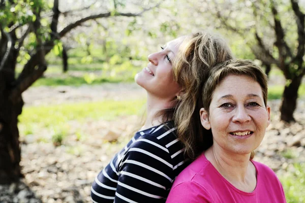 Primo Piano Ritratto Due Donne Anni — Foto Stock