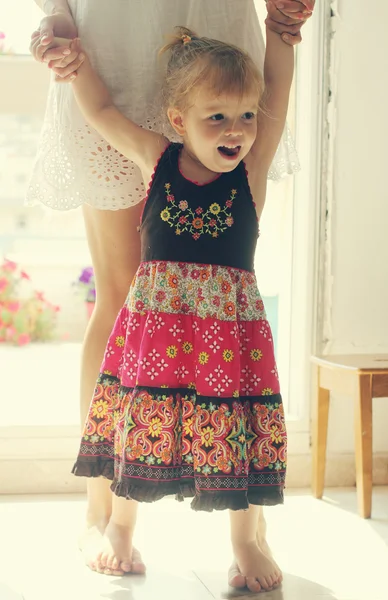 Beautiful mother and daughter — Stock Photo, Image