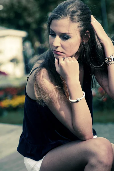 Triste adolescente — Foto de Stock