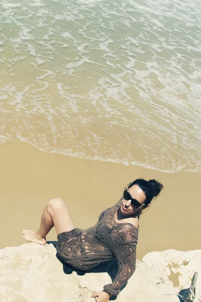 Beautiful  Woman on  beach — Stock Photo, Image