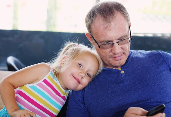 Retrato del padre con su hija — Foto de Stock