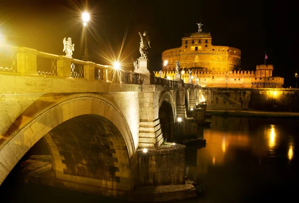 Ponte al castello Sant Angelo — Foto Stock