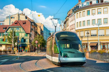 Strasbourg 'da modern tramvay