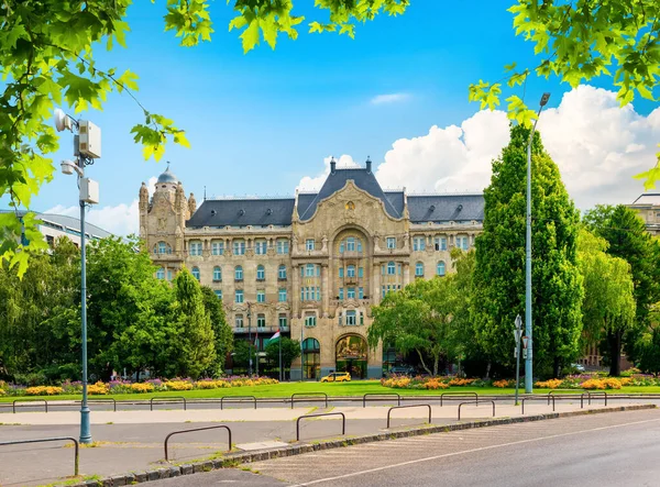 Beautiful Gresham Palace Day Budapest Hungary — Stock Photo, Image