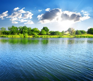 dalgaların Nehri üzerinde