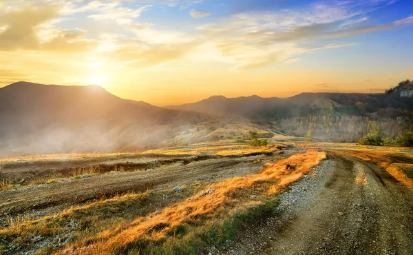 Camino de montaña — Foto de Stock