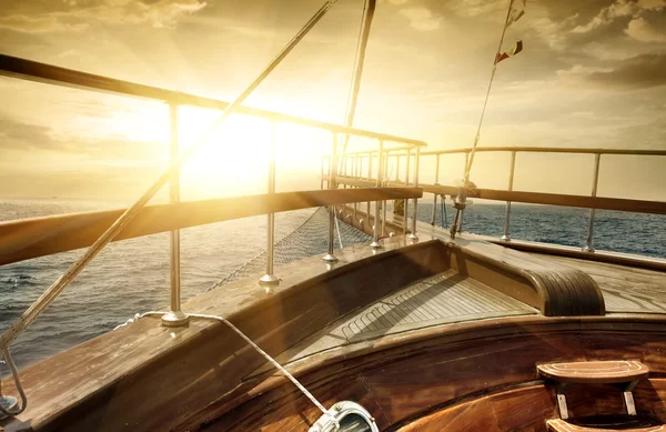 Barco en el mar — Foto de Stock