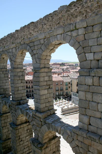 Aqueduto romano em segovia — Fotografia de Stock