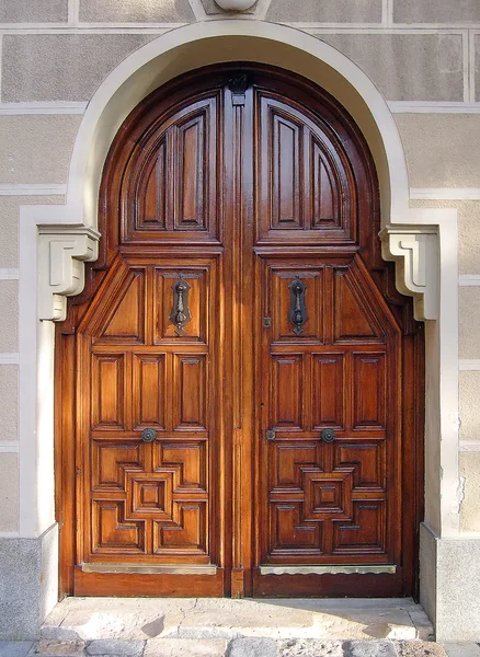 Spanish wooden door — Stock Photo, Image