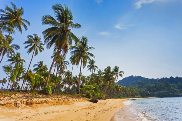 Belle île tropicale Koh Chang — Photo