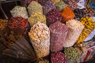 Kuru otlar çiçek baharat