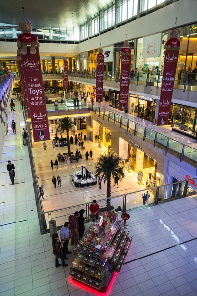 O maior centro comercial do mundo — Fotografia de Stock