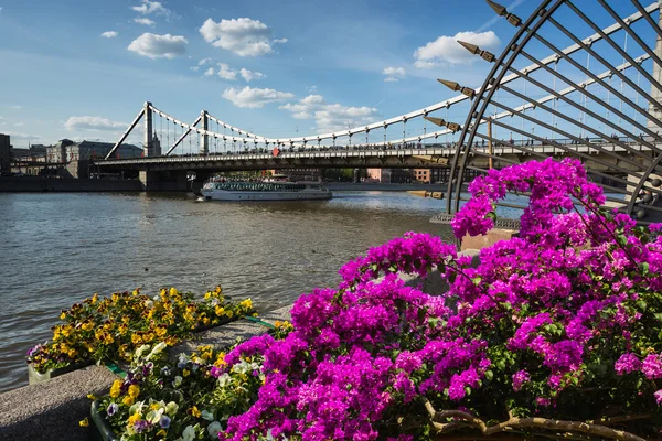 Dolgorukov Bridge i Moskva — Stockfoto