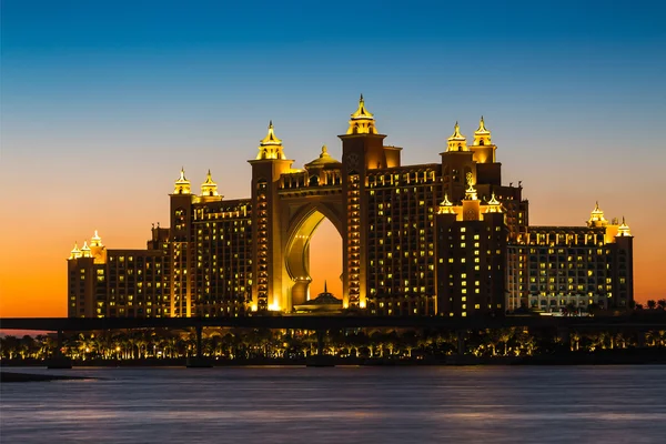 Atlantis Hotel in Dubai. UAE — Stock Photo, Image