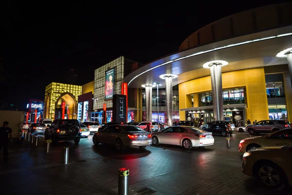 Maior centro comercial do mundo, Dubai — Fotografia de Stock