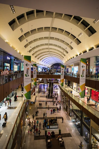 Maior centro comercial do mundo, Dubai — Fotografia de Stock