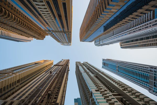 Dubai Marina durante o dia — Fotografia de Stock