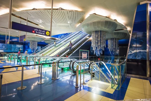 Stazione della metropolitana Dubai — Foto Stock