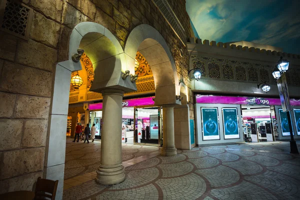 Battuta Mall Interior — Stock Photo, Image