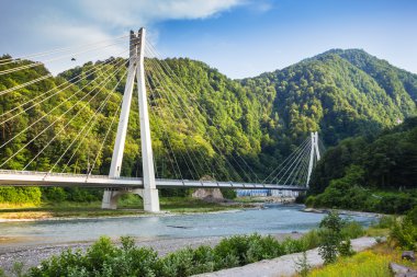 Sochi yolu üzerindeki köprü 