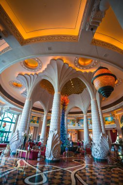 Atlantis Hotel iç
