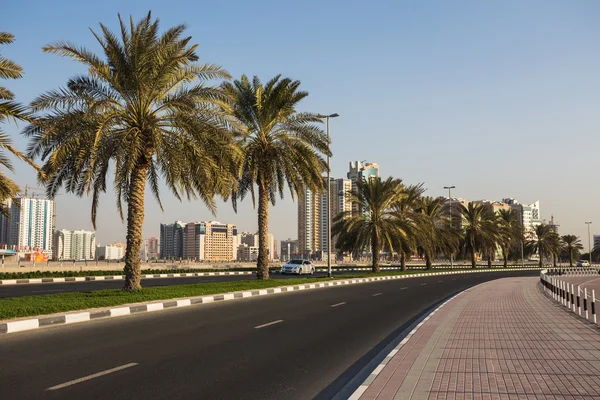 Bâtiments modernes à Sharjah — Photo