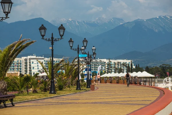 Embankment of Olympic Park in Sochi — Stock Photo, Image