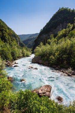 Abhazya içinde Kafkas ridge ile manzara 