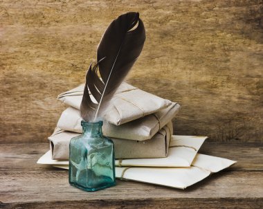 Posta mürekkeple yazmak için kalem ile